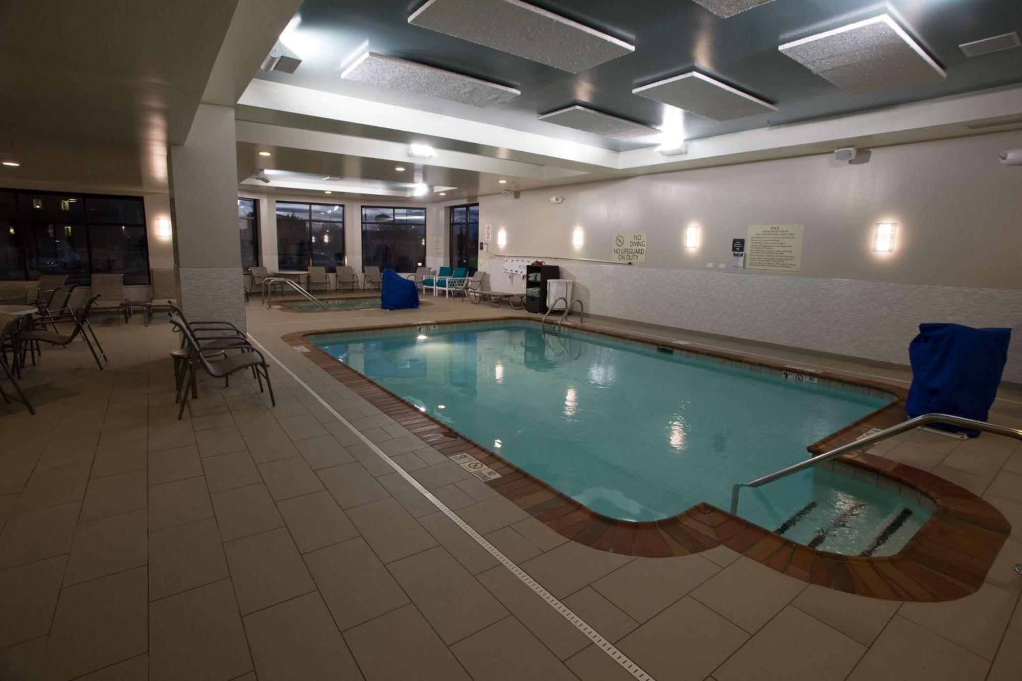 Hilton Garden Inn Bolingbrook I-55 Экстерьер фото