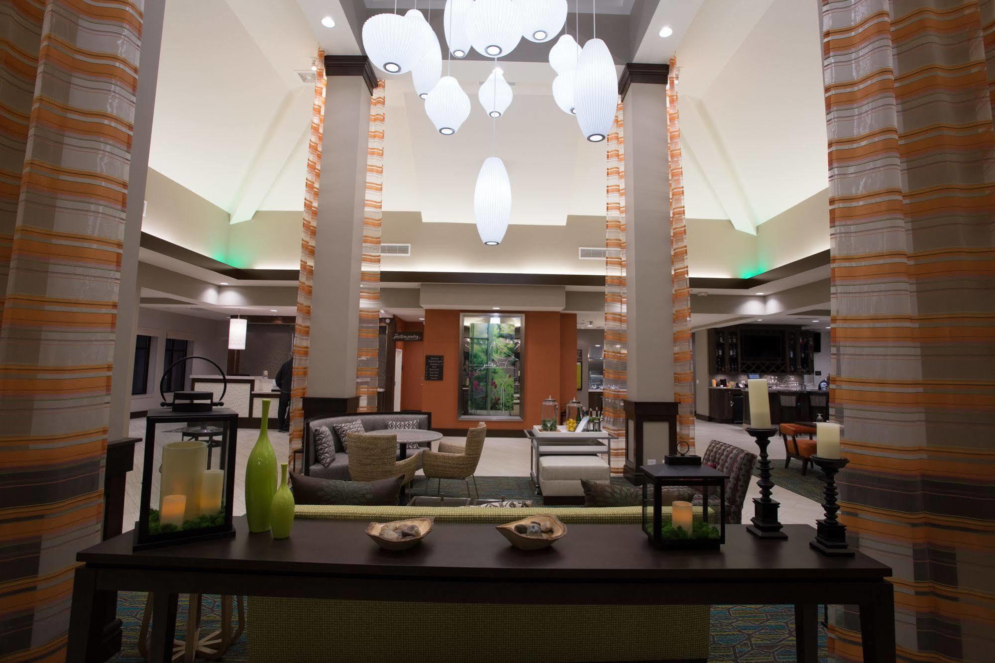 Hilton Garden Inn Bolingbrook I-55 Экстерьер фото